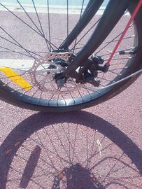 Bici elettrica pieghevole