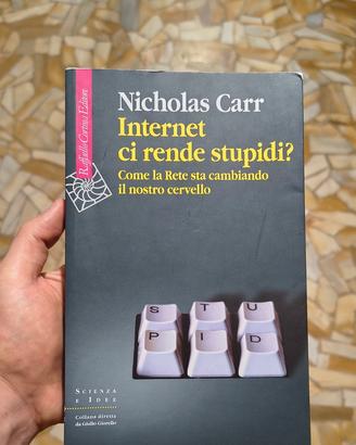 Internet ci rende stupidi? - Nicholas Carr
