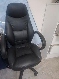 poltrona da ufficio ergonomica