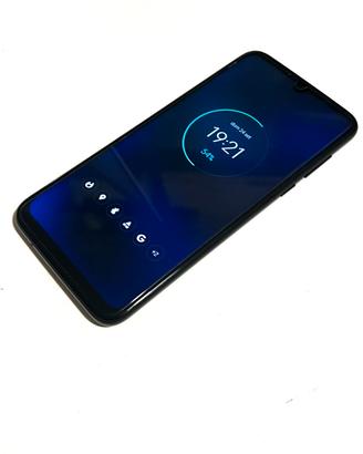 Motorola Moto G8 Plus 4GB / 64 GB