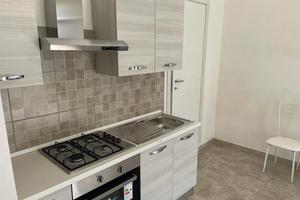Bilocale di fronte fiera emaia