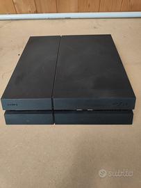 PlayStation 4 slim nera