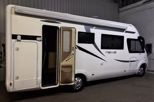camper MC Luis Nevis 22 letti castello 6 posti