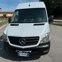 Mercedes sprinter furgone tetto alto mt4,30 carico