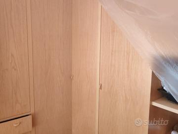 armadio al angolo guardaroba 