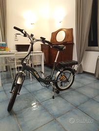 Bici a pedalata assistita pieghevole 20"