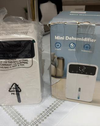 Mini Deumidificatore Portatile D1ANuovo imballato