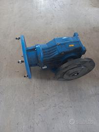 Riduttore STM i=15.7