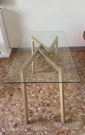 Tavolo da pranzo in vetro