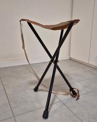 Sgabello traingolare pieghevole GAMEBIRD