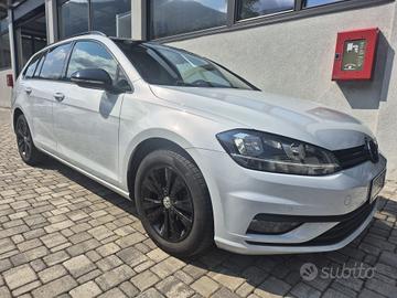 Volkswagen Golf Variant 1.6 TDI 110 CV 5p. Executi