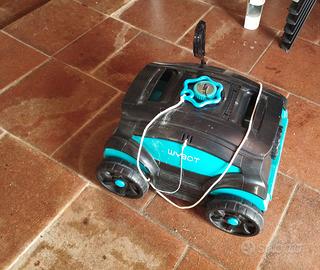 Robot per piscina a batteria