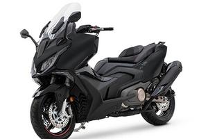 Kymco AK 575 Premium