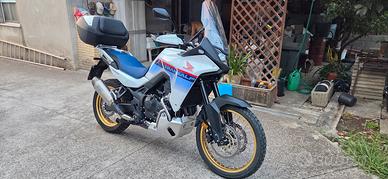Honda Transalp 750 2023