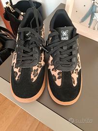 Scarpe Munich mai usate