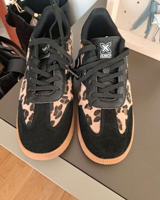 Scarpe Munich mai usate