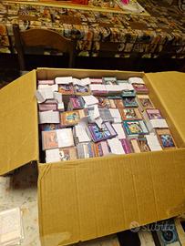 lotto da  300 carte Yu-Gi-Oh!