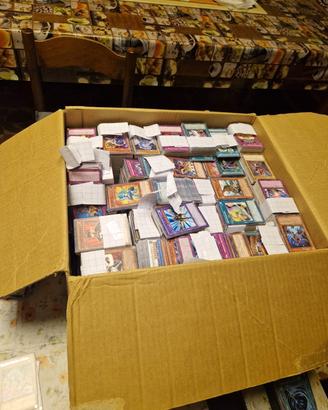 lotto da  300 carte Yu-Gi-Oh!