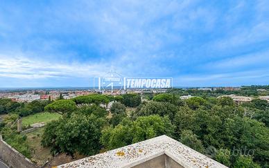 MONOLOCALE CON TERRAZZA PANORAMICA