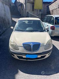 LANCIA Y