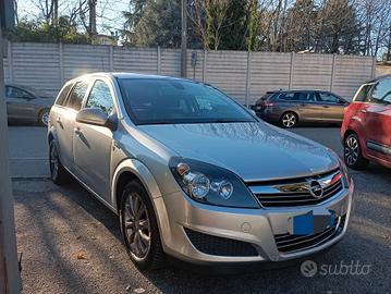 Opel Astra 1.6 16V GPL-TECH Station Wagon Enjoy