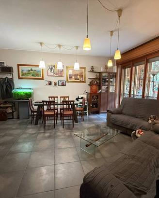 Appartamento di 122 m² con 4 locali e box auto a M