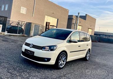 Volkswagen Touran 2.0 TDI 177 CV DSG Highline