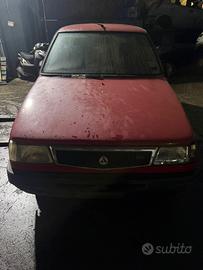 DISPONIBILE SOLO PER RICAMBI LANCIA Y10 ANNO 1992 