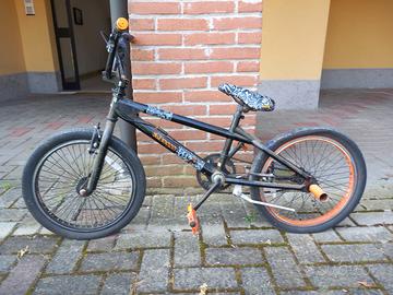 Bicicletta bmx