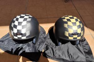 Caschi n.2 per moto Helmet Project seminuovi,