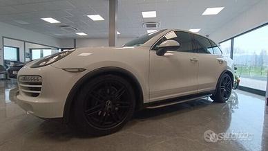 PORSCHE Cayenne 3.0 DIESEL