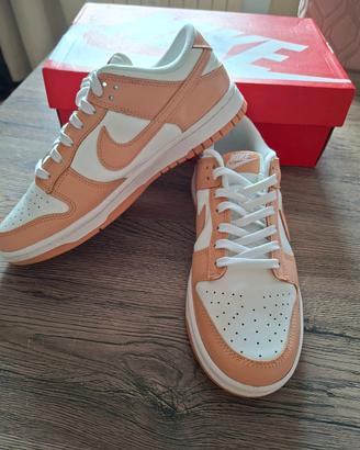 Nike dunk low