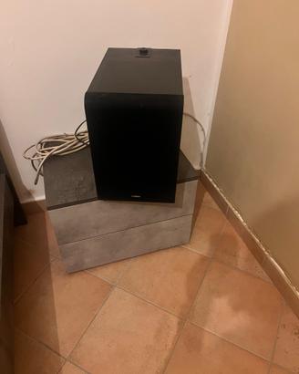 YAMAHA MusicCast SUB 100 - Subwoofer, colore: Nero