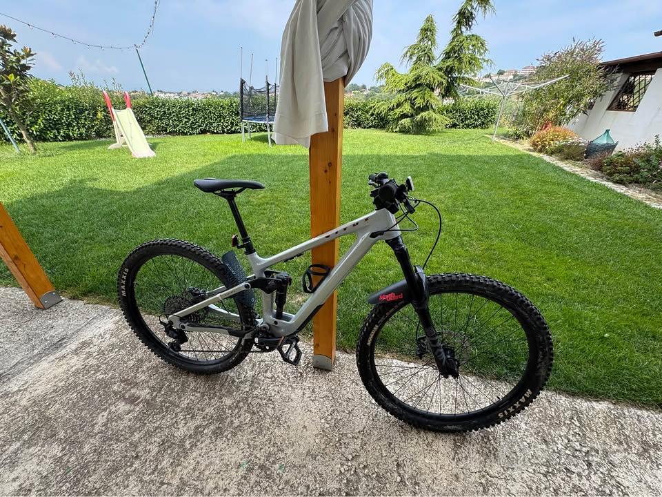 Vitus Bikes Escarpe Recensioni Vitus Escarpe 275 VR Review MBR