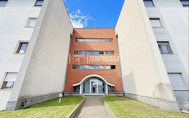 QUADRILOCALE TERMOAUTONOMO CON BOX AUTO A VIGLIANO