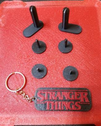 Stranger things 6 supporti personaggi