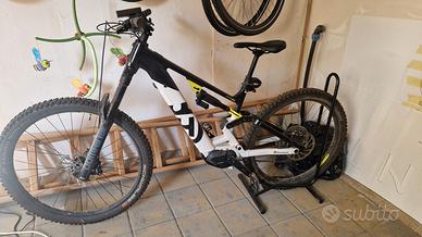 
husquarna e-bike Hard Cross HC2
