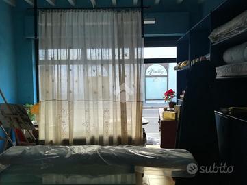 NEGOZIO A SAN VITTORE OLONA