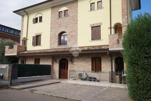 4 LOCALI A FORMIGINE