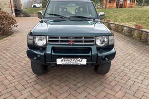 Mitsubishi Pajero 2.5 TDI 100CV GLS