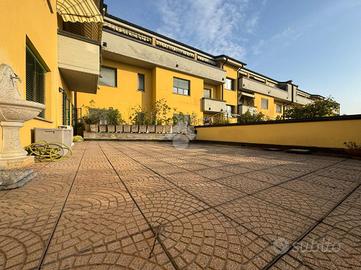 2 LOCALI A PIZZIGHETTONE