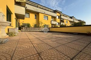 2 LOCALI A PIZZIGHETTONE