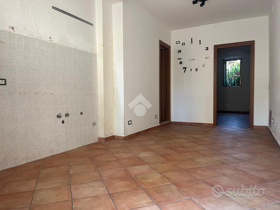 Apartment in Gallicano nel Lazio, Roma Capitale - View 2