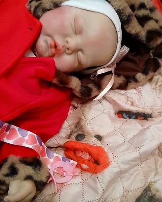 Bambola Simil Reborn 