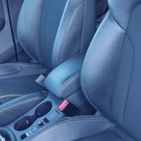 Poggia braccio AUDI Q3 del 2017