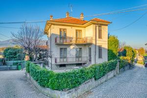 BIFAMILIARE A BUTTIGLIERA ALTA