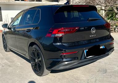 Golf 8 life