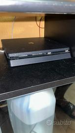 ps 4 perfettamnte funzionante