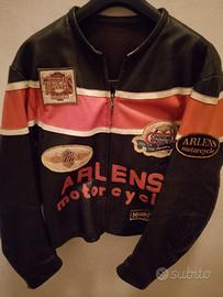 giubbotto in pelle da moto 