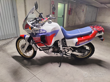 Honda XRV 750 Africa Twin - 1990